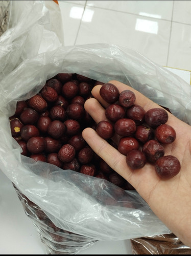 عناب ممتاز